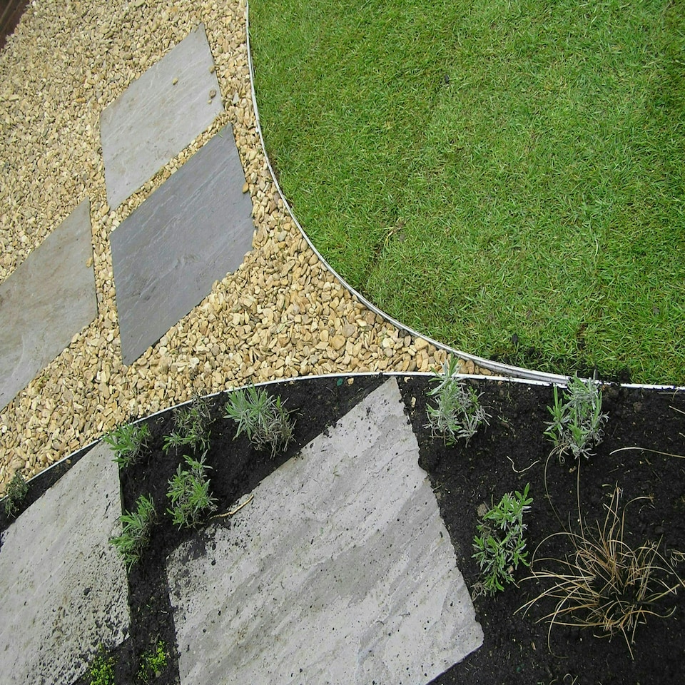 image 1 of Swift Edge Garden Edging - Lawns, Borders, Pathways, Plots, Flowerbeds, Landscaping - Aluminium 100mm tall - 30m pack - Black