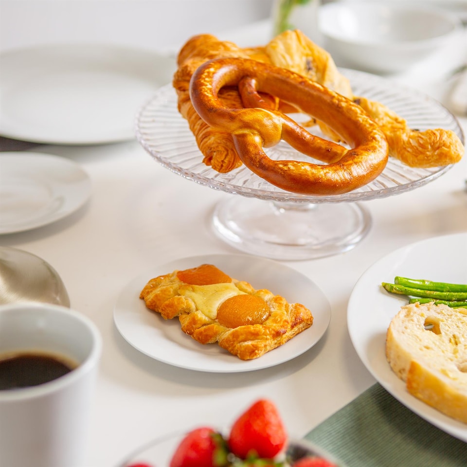 image 1 of Argon Tableware Classic White Side Plates - 15.5cm - Pack of 6 | White | White