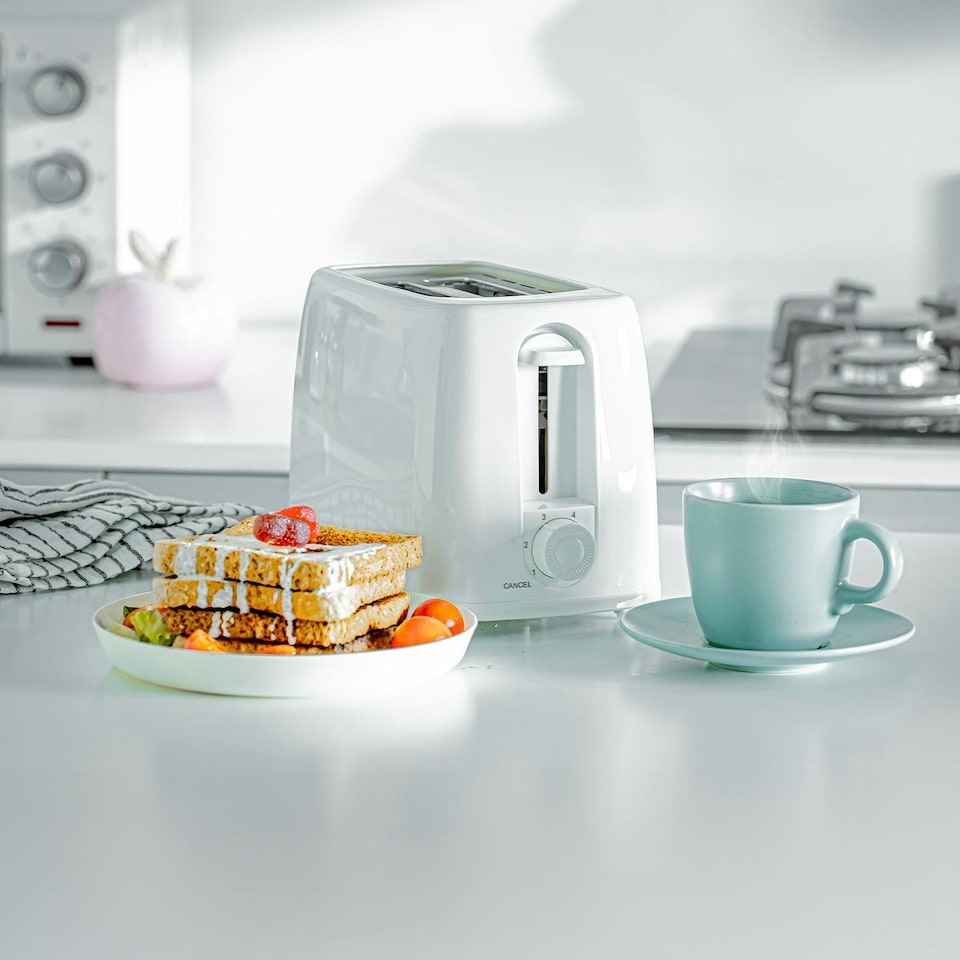 image 1 of GEEPAS 2 Slice Toaster 650W, White