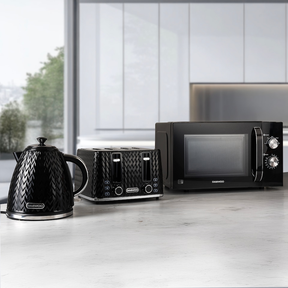image 1 of Daewoo Argyle Kettle Toaster And Microwave Set Black