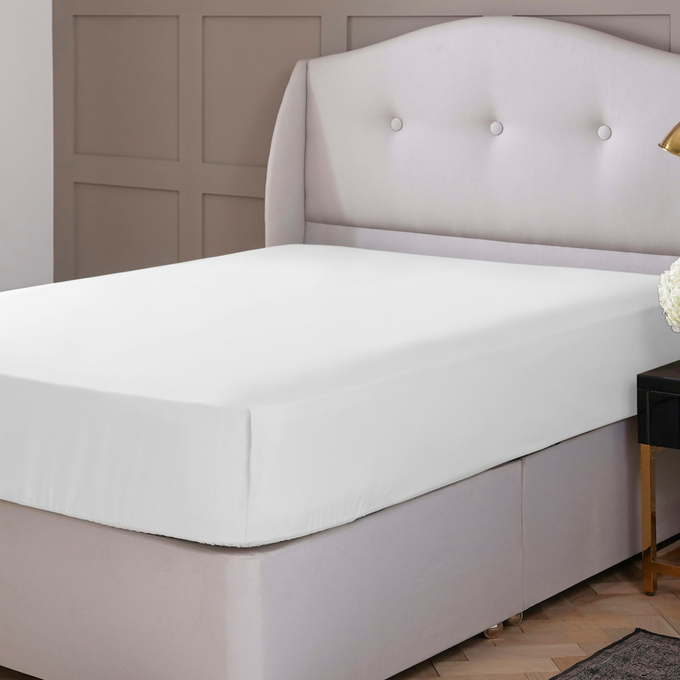 image 1 of Silentnight Pure Cotton Fitted Sheet, Extra Deep, 38 cm, White, Single
