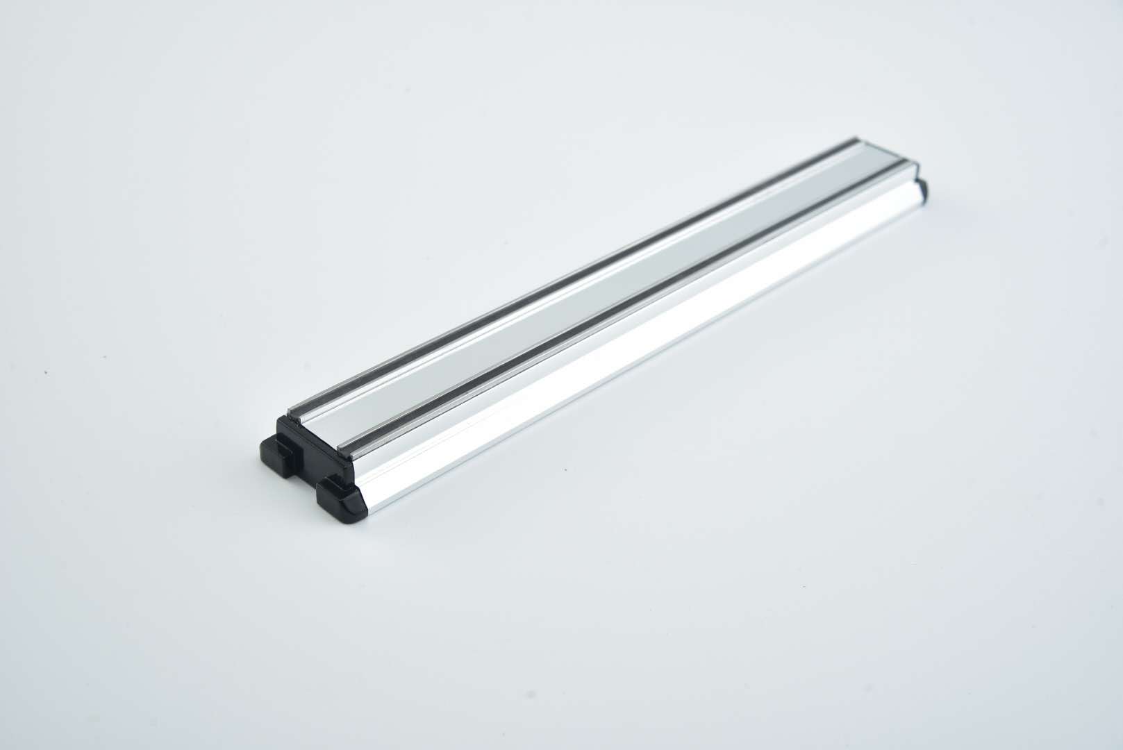 Glim Glam Kitchen Knife Rack Magnetic Utensil Holder Alumium Strip Bar 2pcs | Silver
