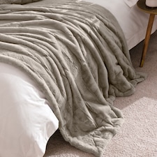 Paoletti Empress Faux Fur Throw