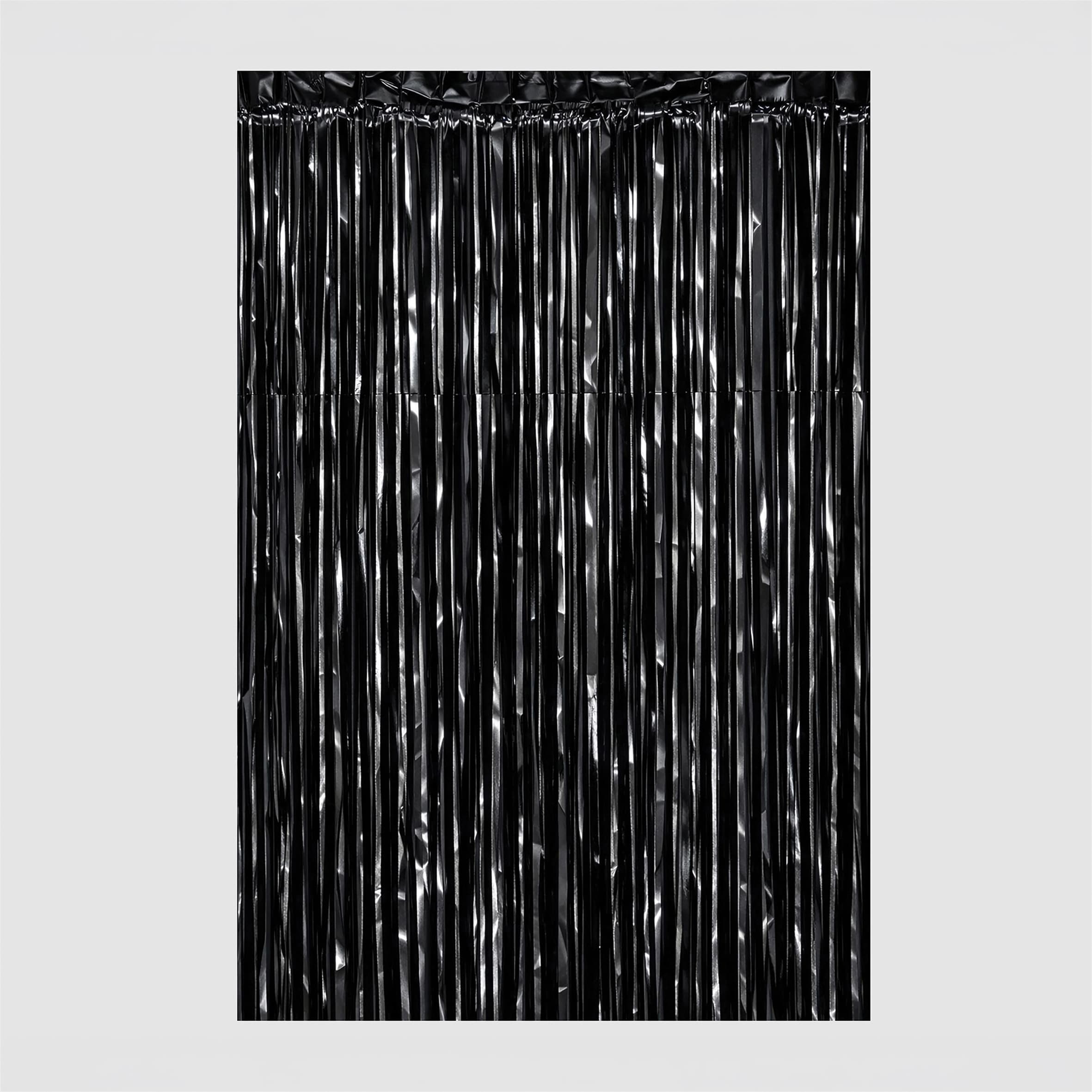 Netagon Metallic Tinsel Curtain 2.5M x 1M Black