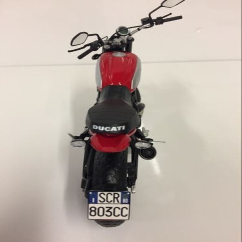 image 1 of Ducati Scrambler Icon 2015 Rosso Ducati 1:12 Scale TSMMC0004 New