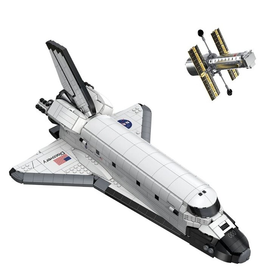 image 1 of CaDA Master 1:85 NASA Space Shuttle Discovery Model Kit