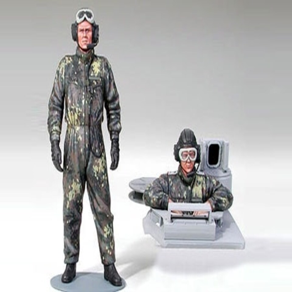 Tamiya German Bundeswehr Tank Crewman (1:16 Scale)