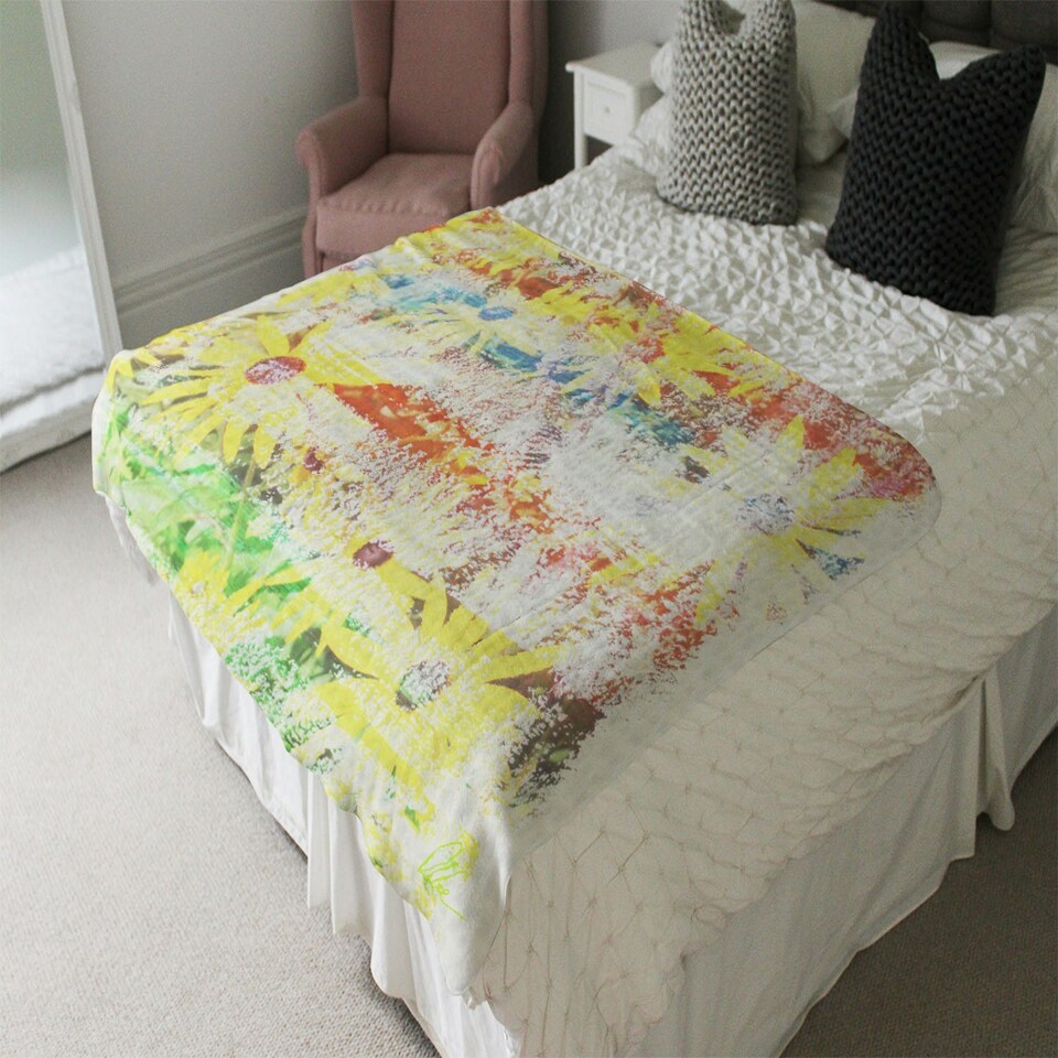 image 1 of FLOWER BURST (Blanket)