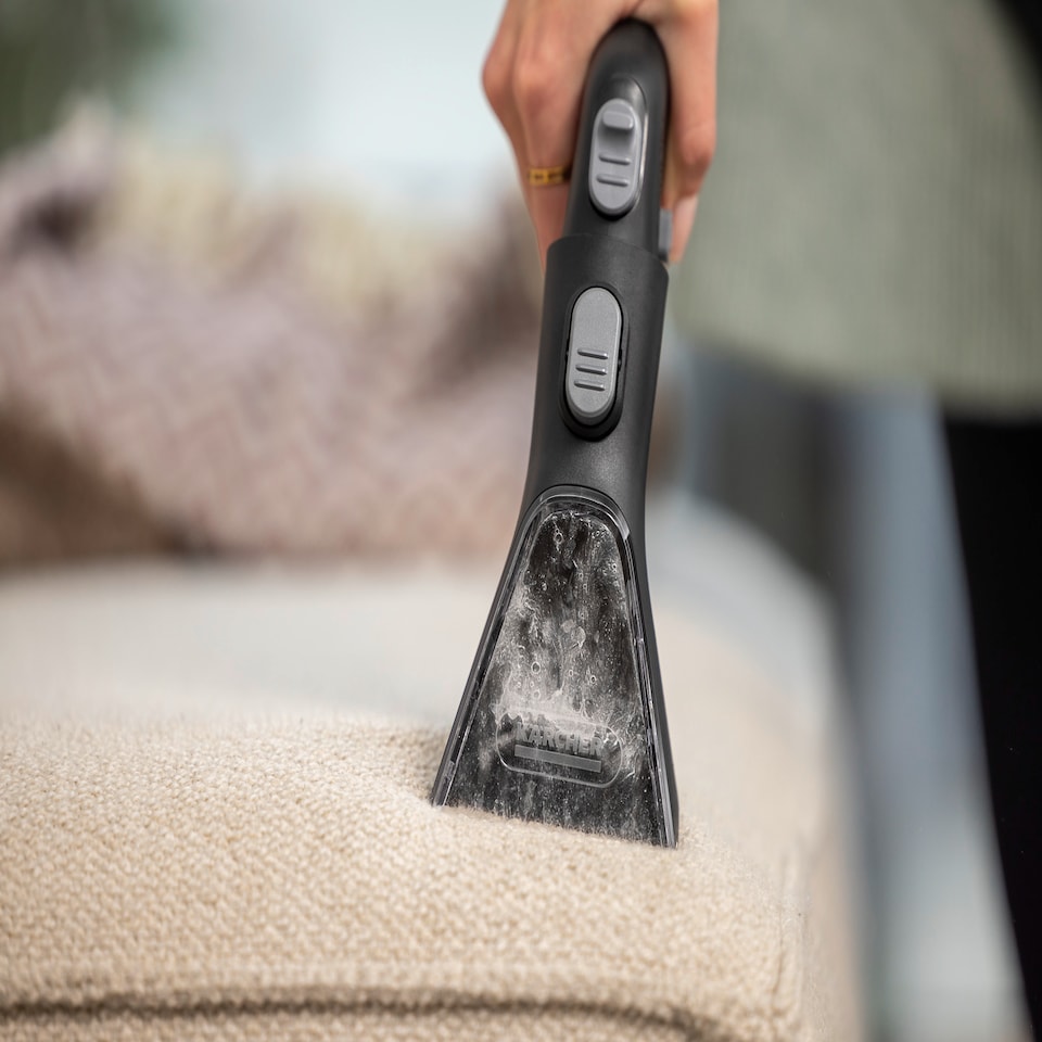 image 1 of Kärcher SE 4 Select Carpet Cleaner