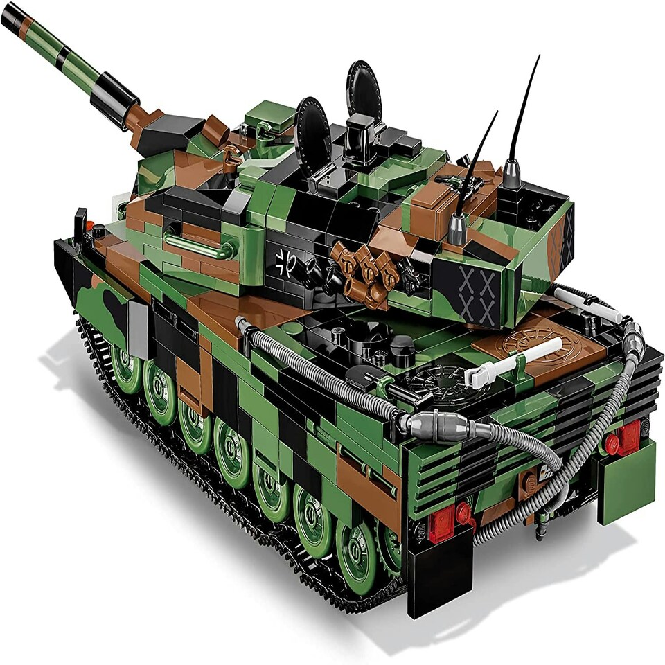 image 1 of Cobi - Armed Forces - LEOPARD 2A5 TVM (945 Pieces)