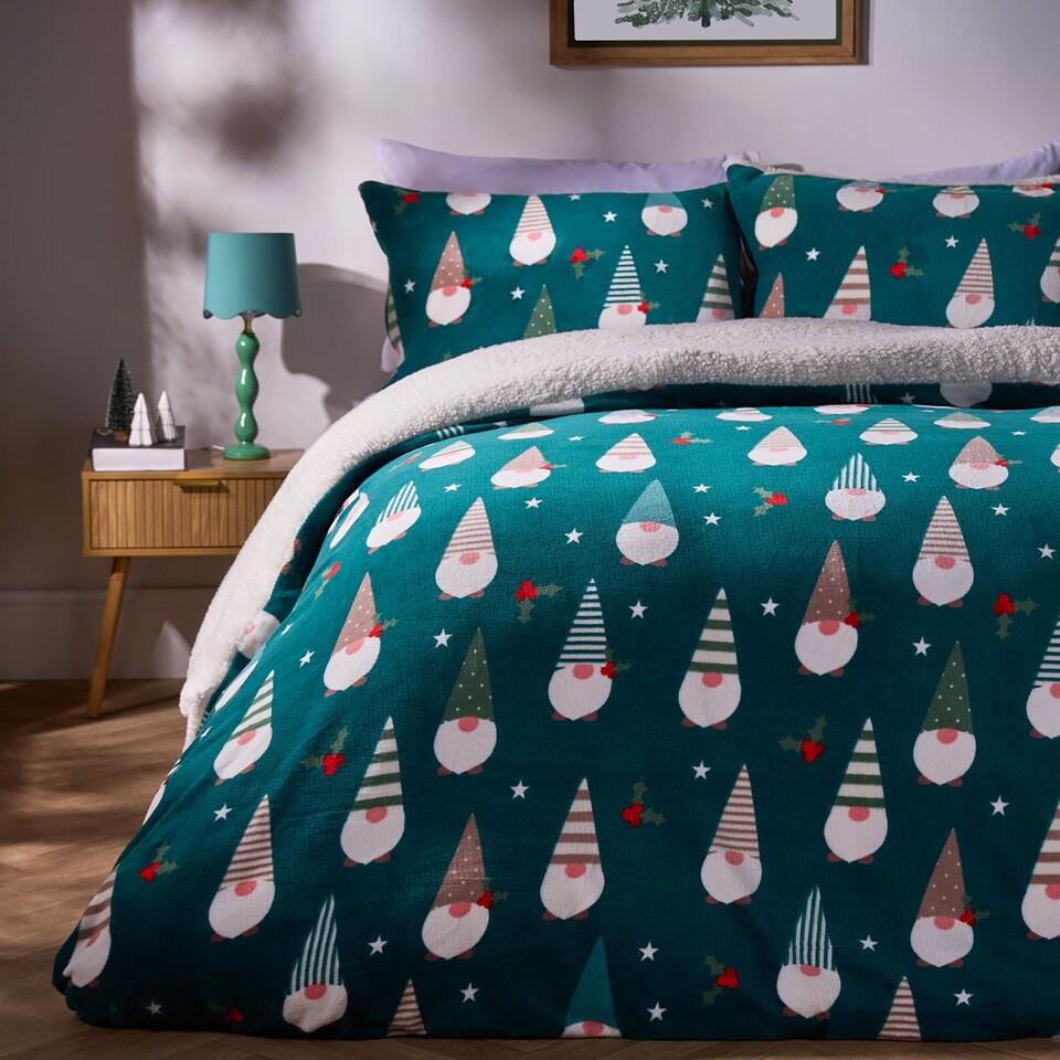 image 1 of OHS Ultra Soft Christmas Festve Gonk Fleece Duvet Cover Set | Green | King