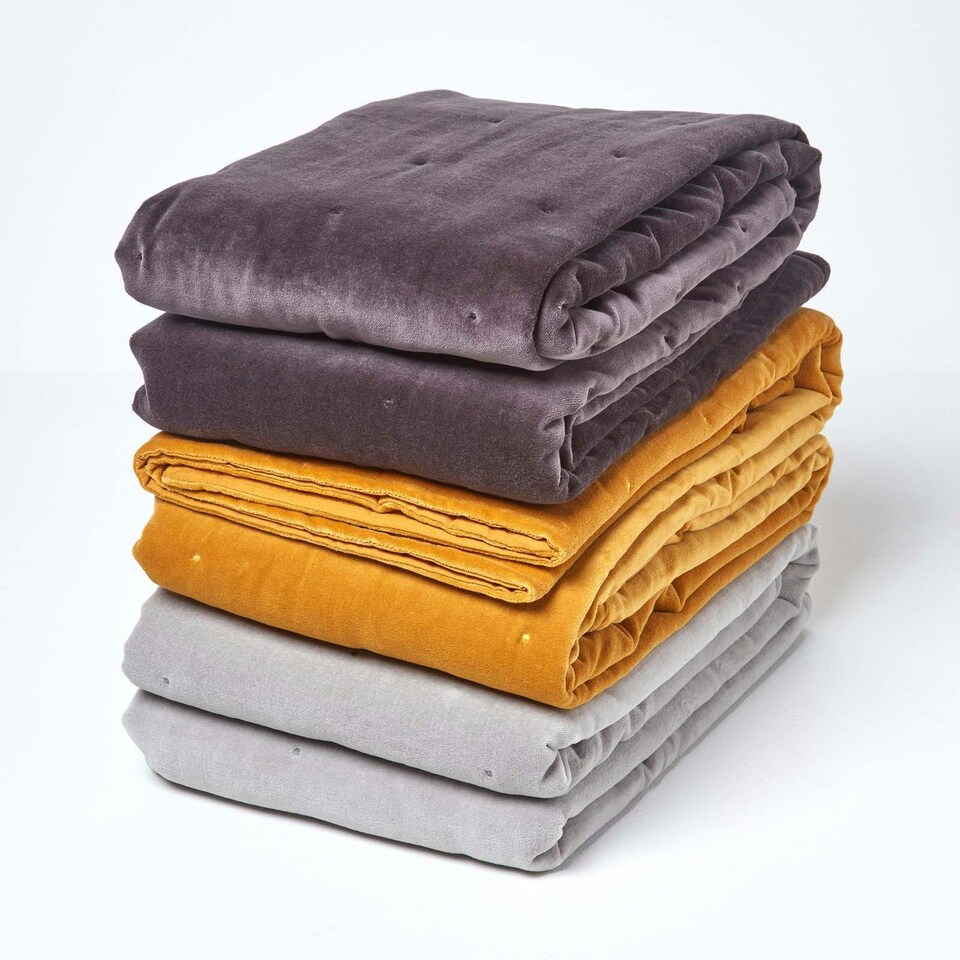 image 1 of Homescapes Mustard Velvet Quilted Throw - 150 x 200 cm Yellow