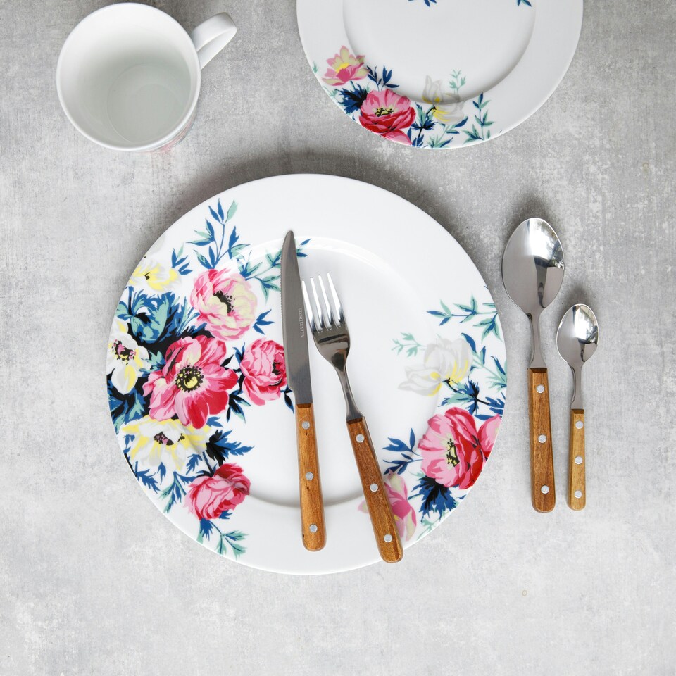 image 1 of Mikasa Clovelly Porcelain 19cm Side Plate Pink