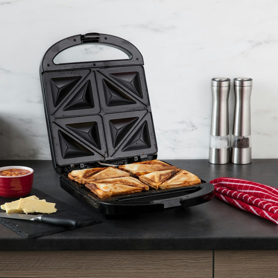 image 1 of Russell Hobbs 4 Portion Deep Fill Sandwich Maker
