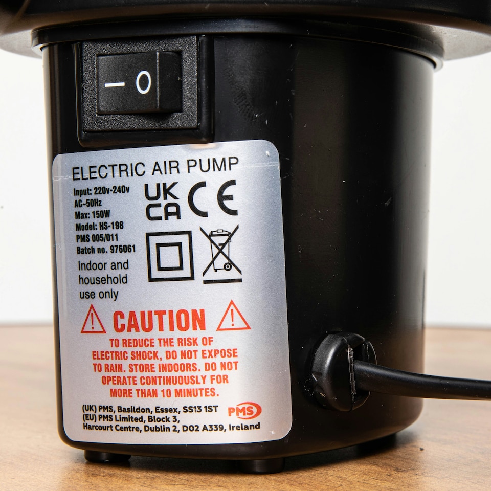 image 1 of 240v Plug in Mains Operated Inflate and Deflate Pump for Pools Boats Camping