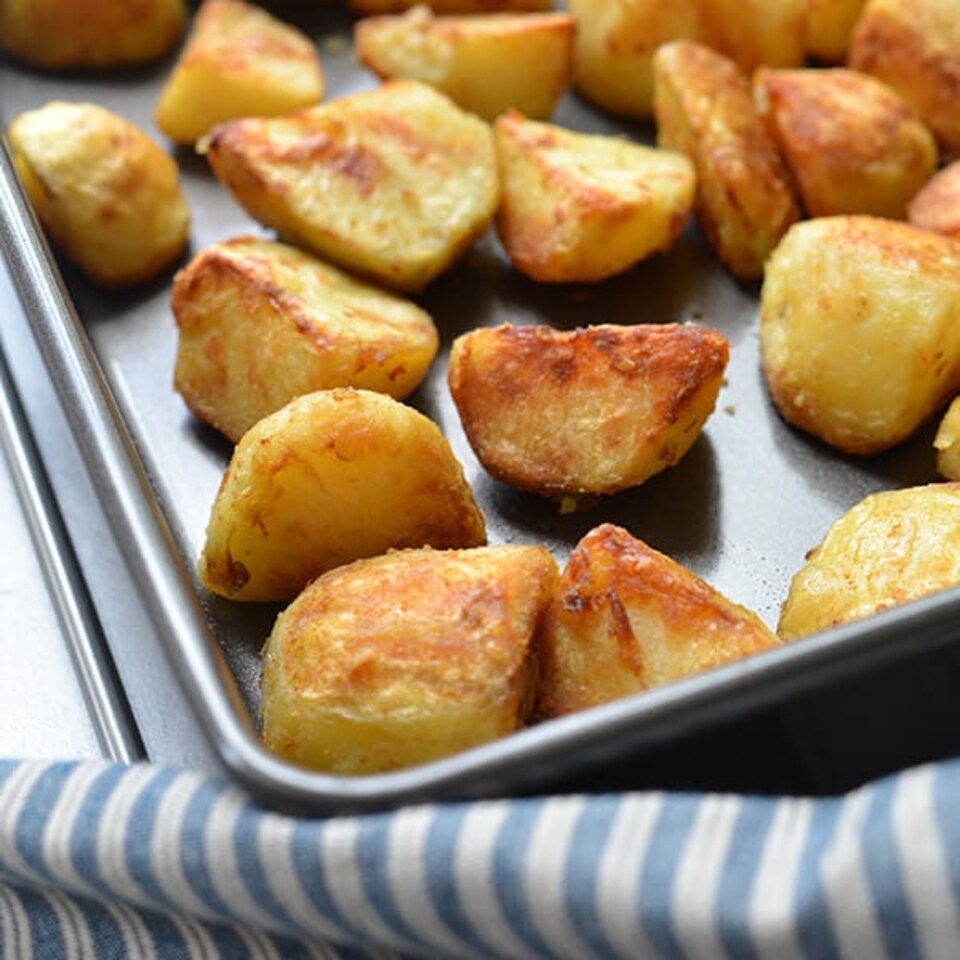 image 1 of Stoven Non-Stick 35cm Roaster