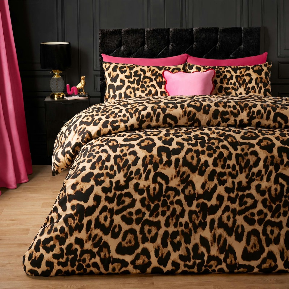 image 1 of OHS Leopard Print Reversible Duvet Cover and Pillowcase Bedding Set, Single - Brown