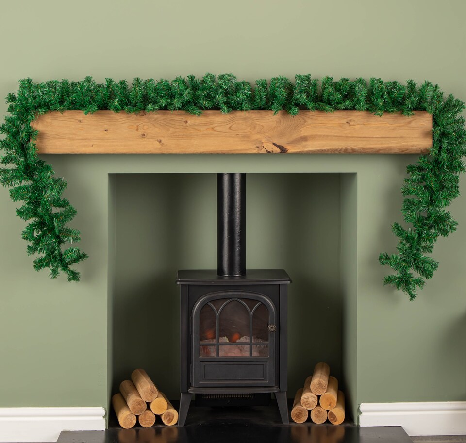 image 1 of 2.7m x 20cm Plain Green Christmas Garland with 260 Tips