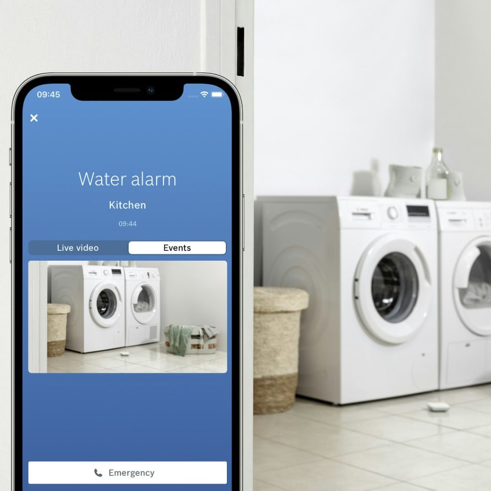 image 1 of Bosch Smart Home Water Alarm