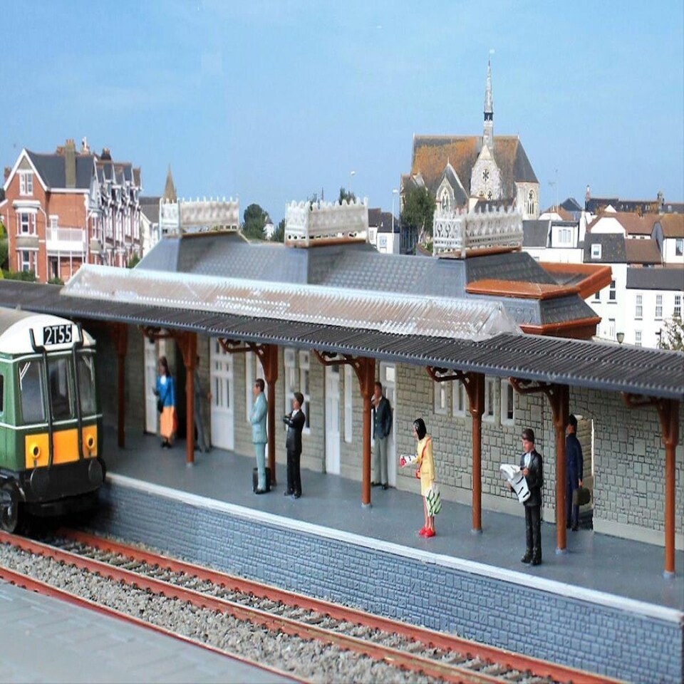 image 1 of GM Structures Teignmouth Station Kit