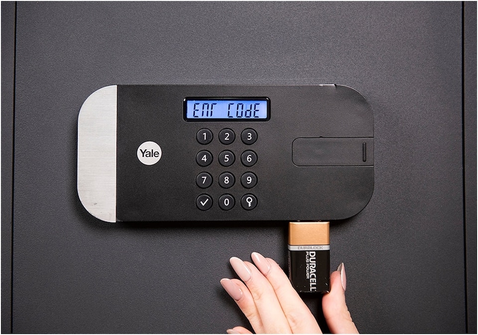 image 1 of YALE MAXIMUM SECURITY FINGERPRINT LAPTOP SAFE
