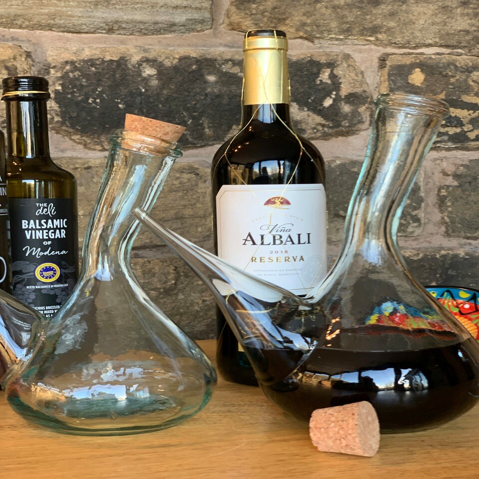 image 1 of Verano Spanish Ceramics Recycled Glass Spanish Porron Decanter w/ Cork - 500ml 17x21cm