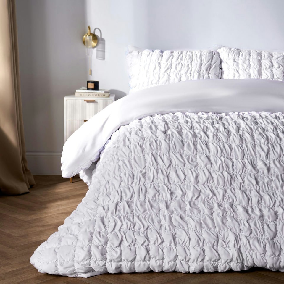 image 1 of OHS Soft Quilted Seersucker Duvet Cover Set White | White | Double