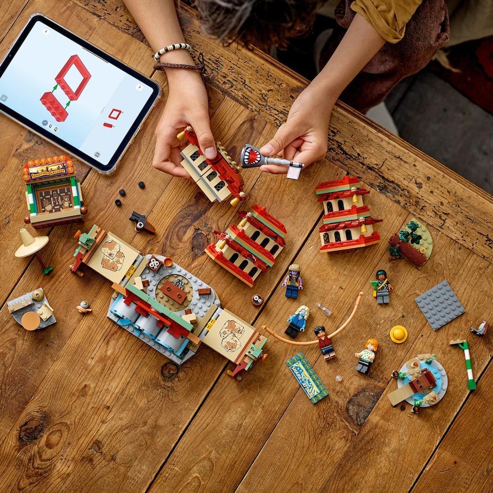 image 1 of Lego One Piece Battle At Arlong Park 926 Piece Set