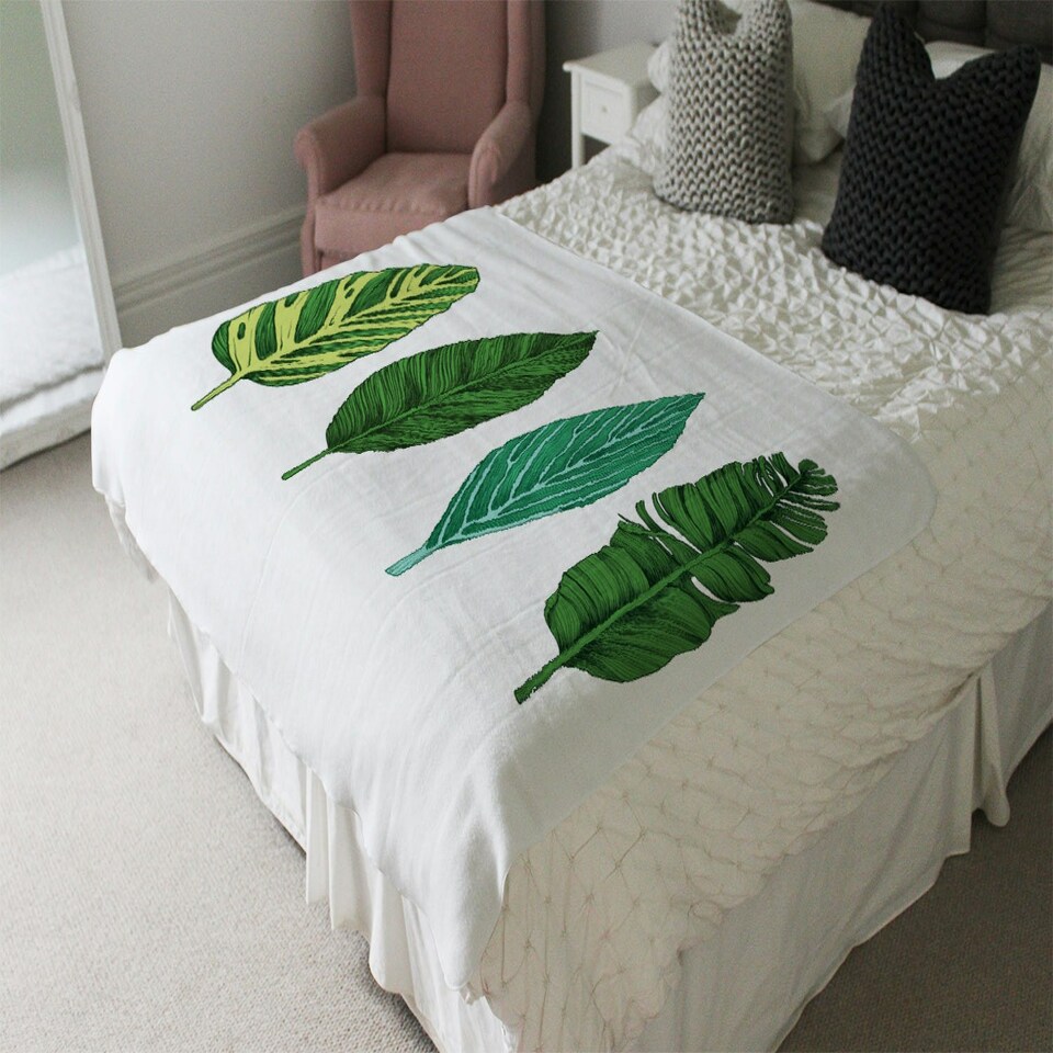 image 1 of Four Leaves (Blanket)