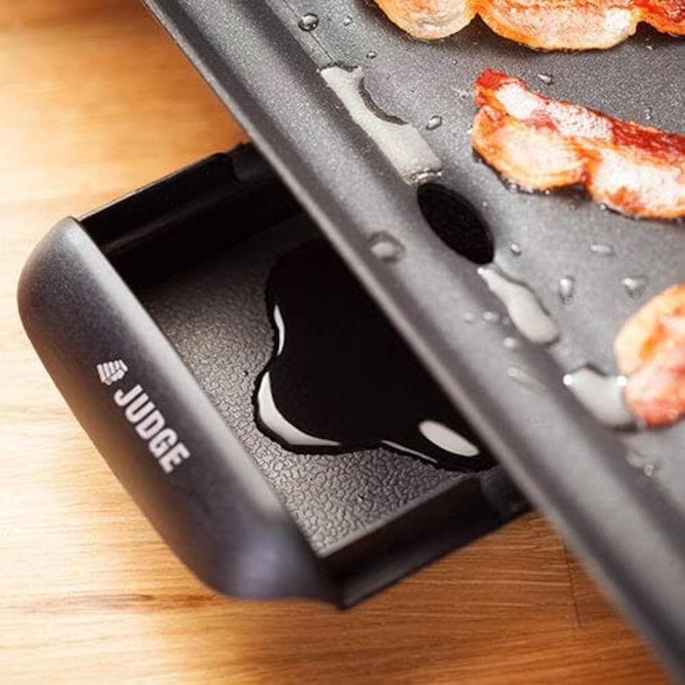 image 1 of Judge 2000W Non-Stick Table Grill