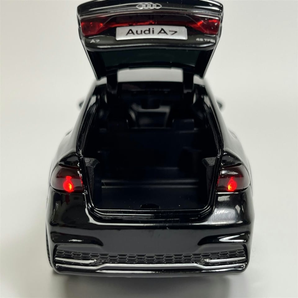 image 1 of Audi A7 Black LHD 1:32 Scale Tayumo 32140016