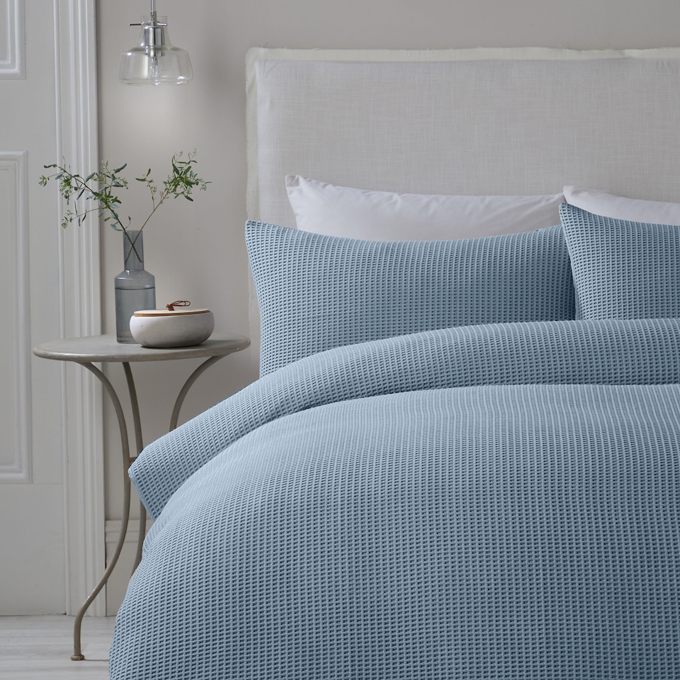 image 1 of Serene Lindly Duvet Cover Set Blue