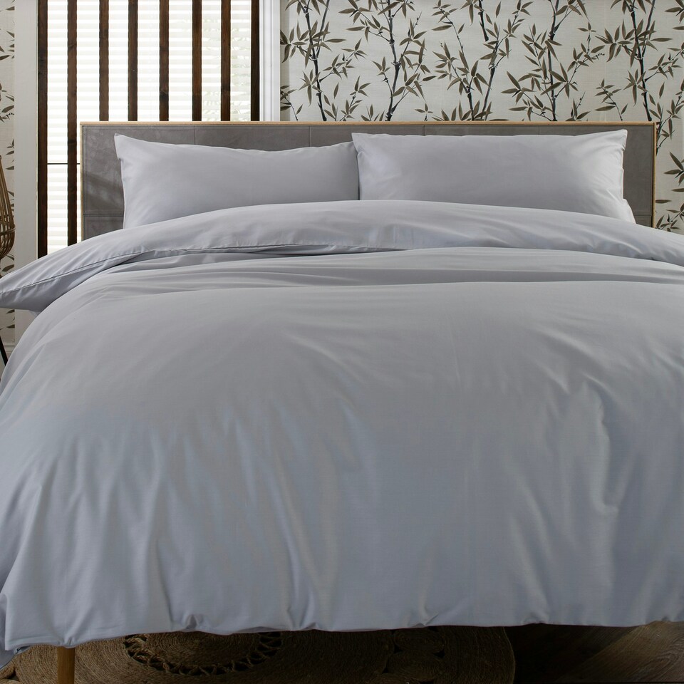 image 1 of Everyday Comfort 200 Thread Count Cotton Duvet Cover Set Silver | King