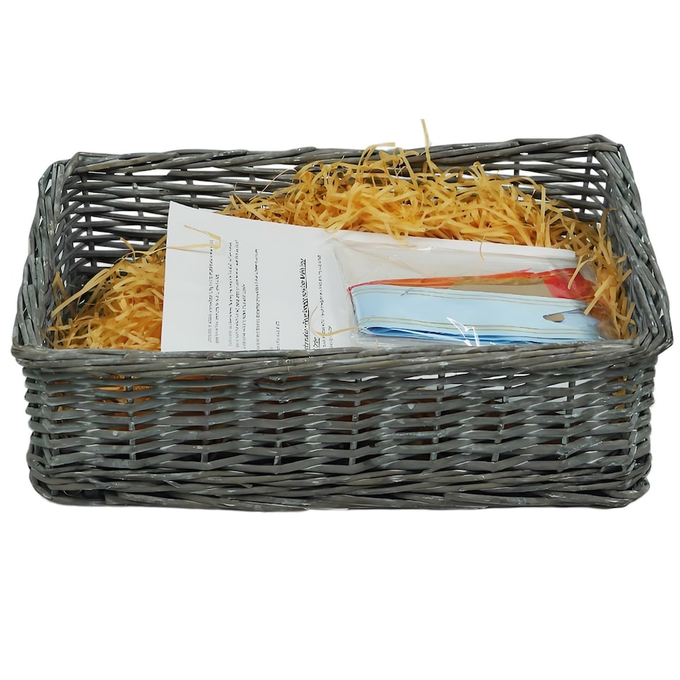 image 1 of Gr8 Home Christmas Wicker Gift Hamper Basket DIY Kit Create Your Own Festive Xmas Present