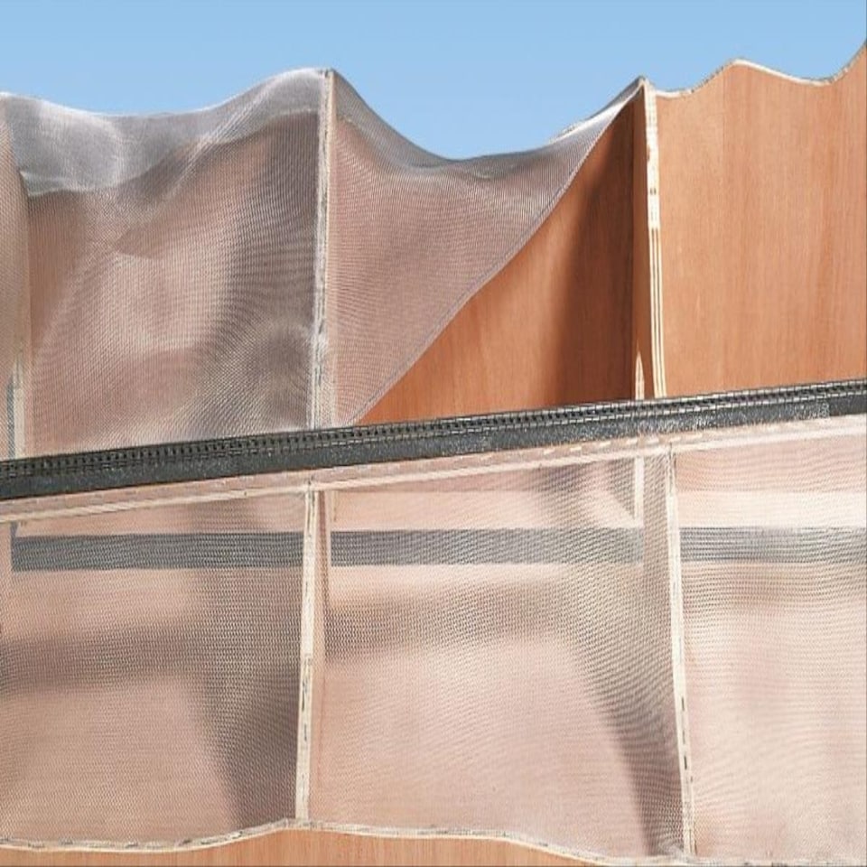 image 1 of Gaugemaster Scenics Landscaping Wire Mesh 100 x 75cm (GM189)