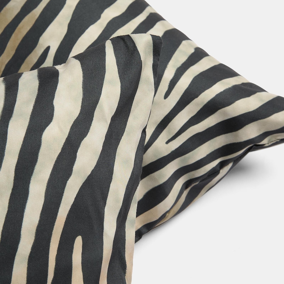 image 1 of OHS 2 x Animal Print Garden Cushion Covers Outdoor Water Resistant