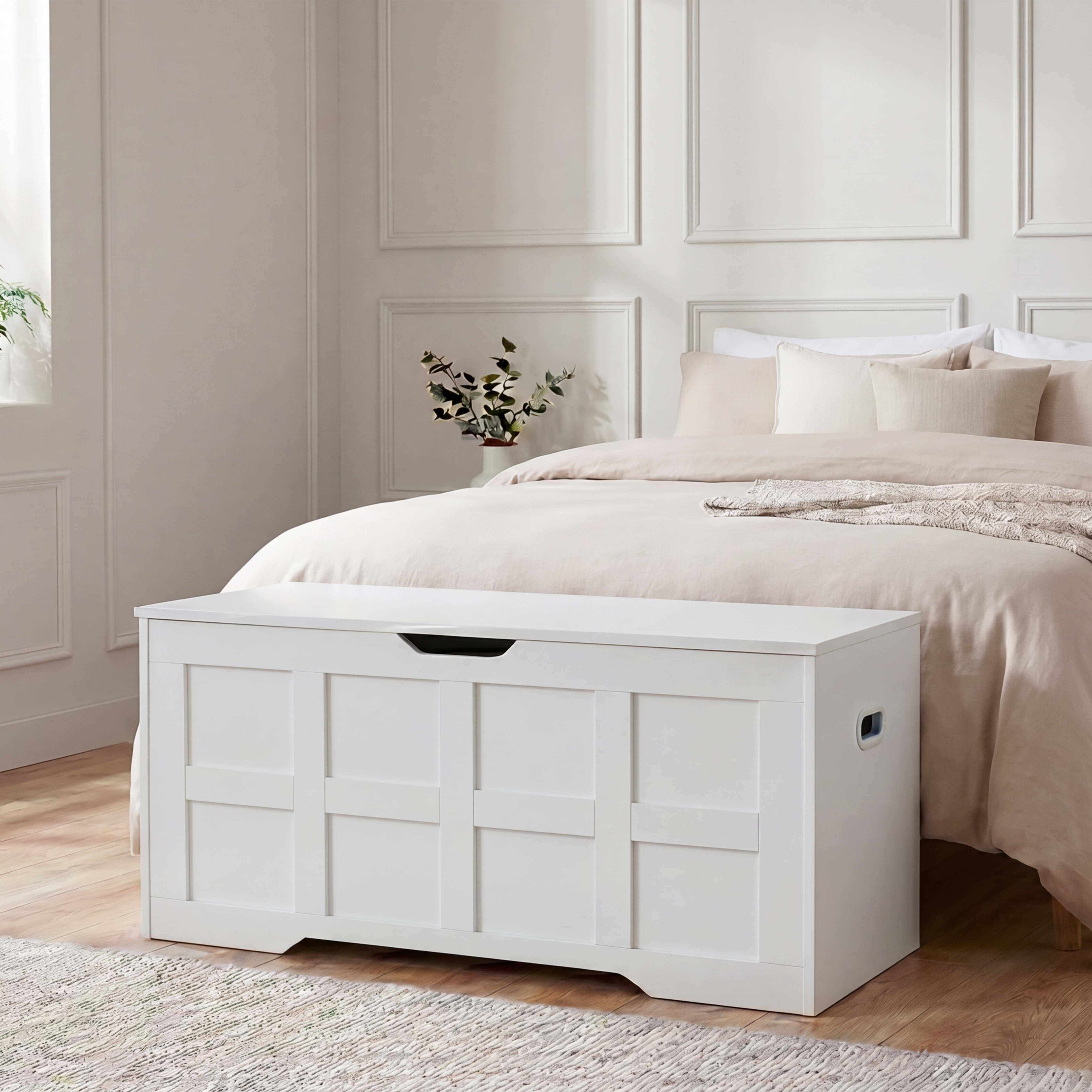 Vida Designs Large Bed End Lift Up Storage Ottoman Box Chest - White