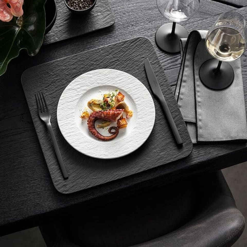 image 1 of Villeroy & Boch Manufacture Rock Blanc 22cm Salad Plate