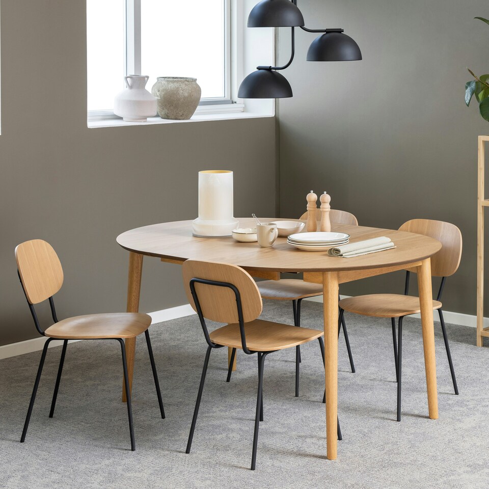 image 1 of Montreux Round Extending Dining Table in Oak 115-154 cm