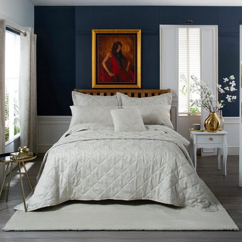 image 1 of Versailles Jacquard Bedding – Luxurious Bedlinen with Delicate Detailing Cream | Natural | Super King