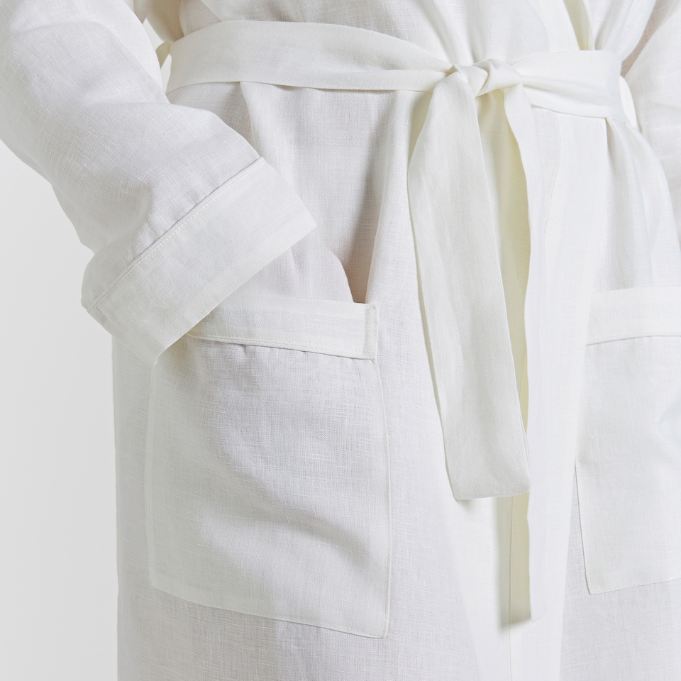 image 1 of Martex Linen Bathrobe Large White