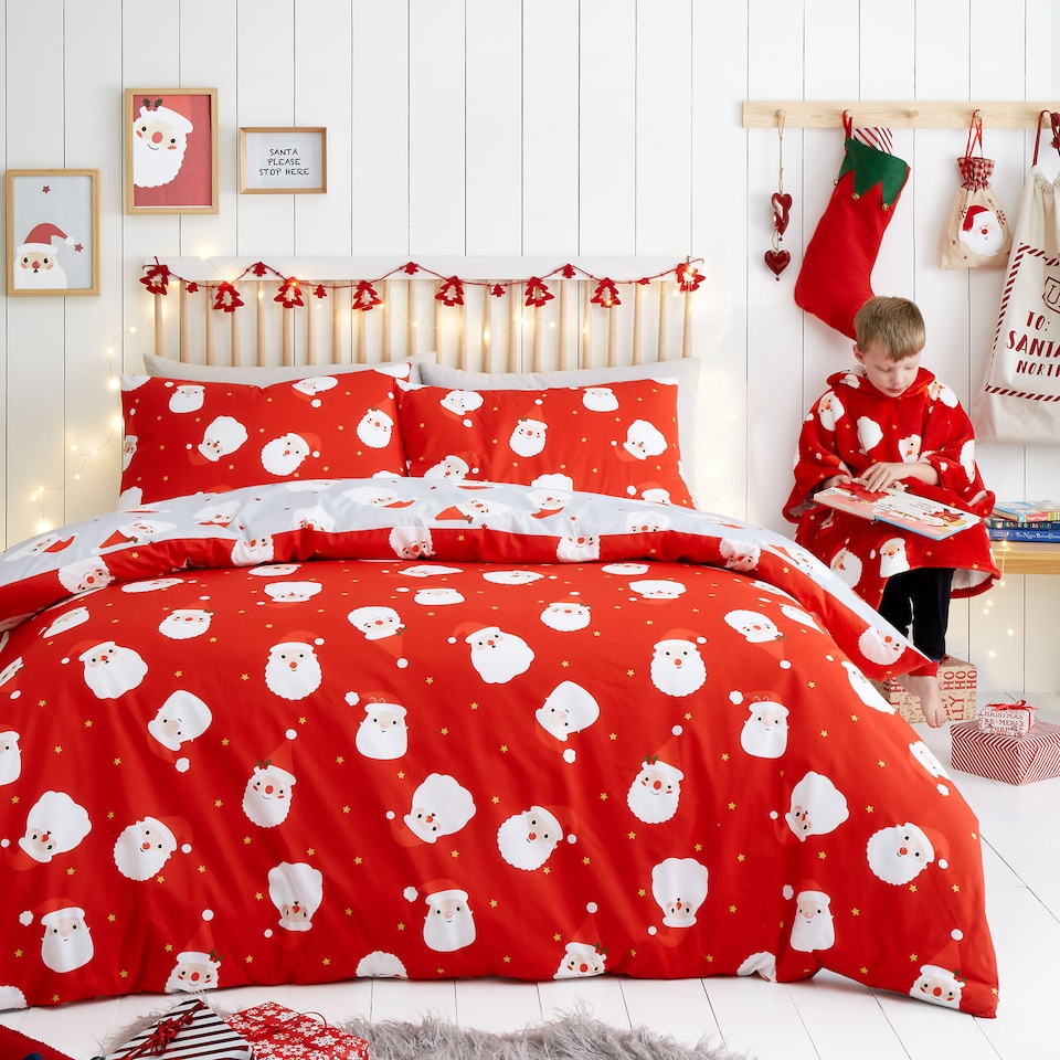image 1 of Fusion Happy Santa Duvet Cover Set Red