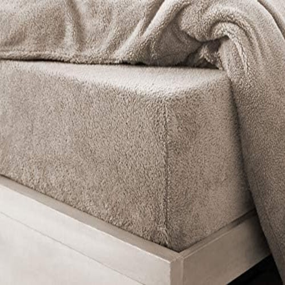 Homes-Linen Teddy Fitted Sheet Extra Deep 30cm Deep Fitted Bed Sheet Soft Cosy Warm Teddy Bed Sheet N/A | Beige | Super King