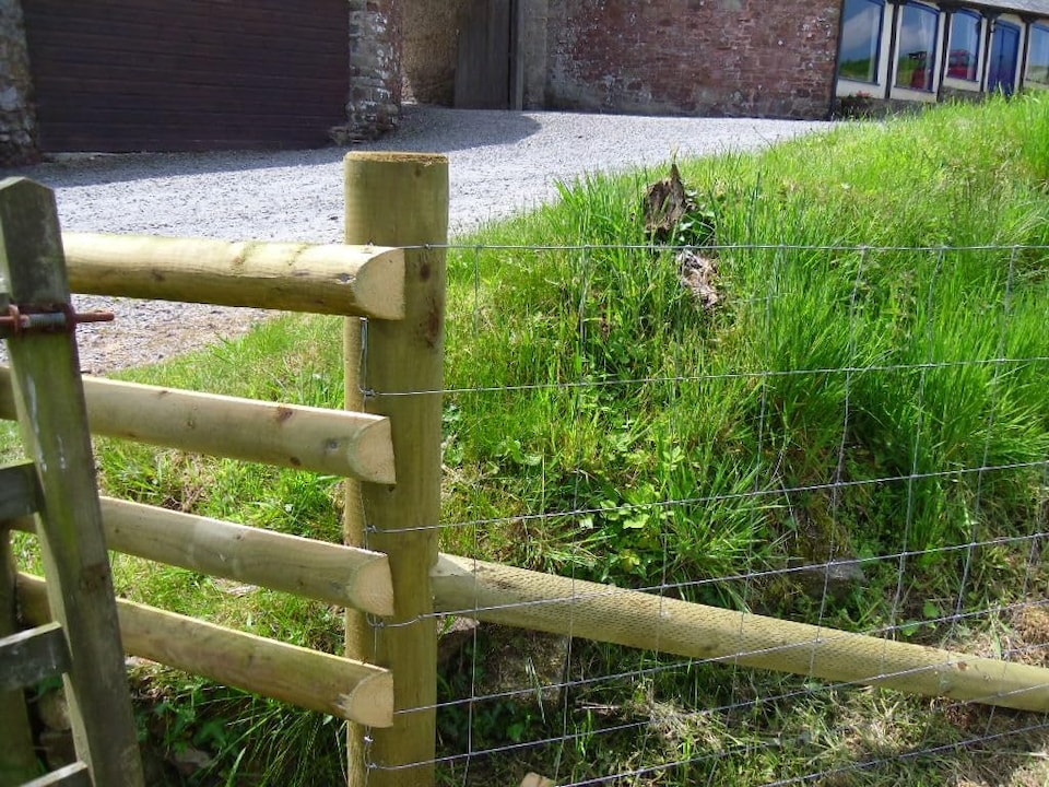 image 1 of Actiaspet - Stock Fencing L8/80/15 Galvanised Livestock Fence | 50m x 80cm