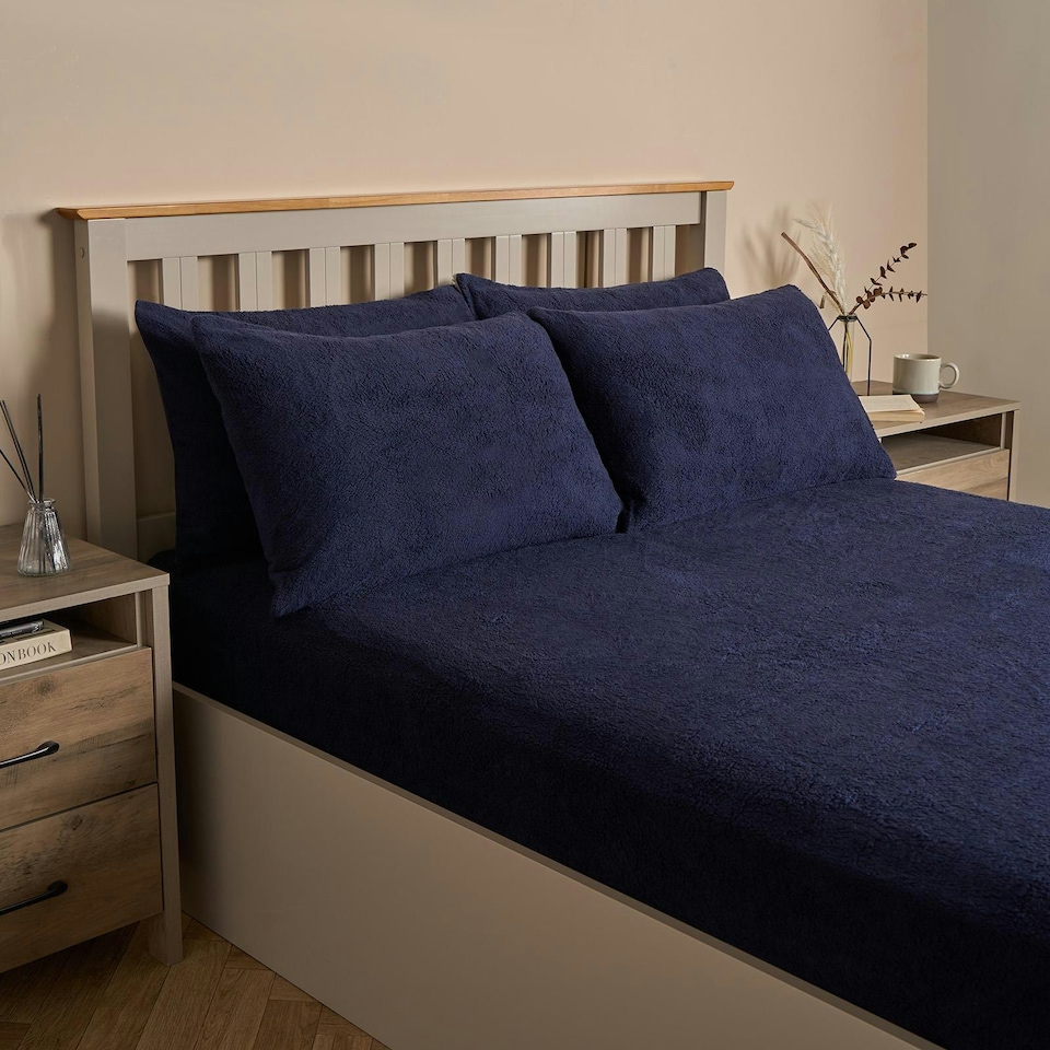 image 1 of OHS 4 Pack Soft Cosy Teddy Fleece Pillowcases, 50x75cm - Navy Blue