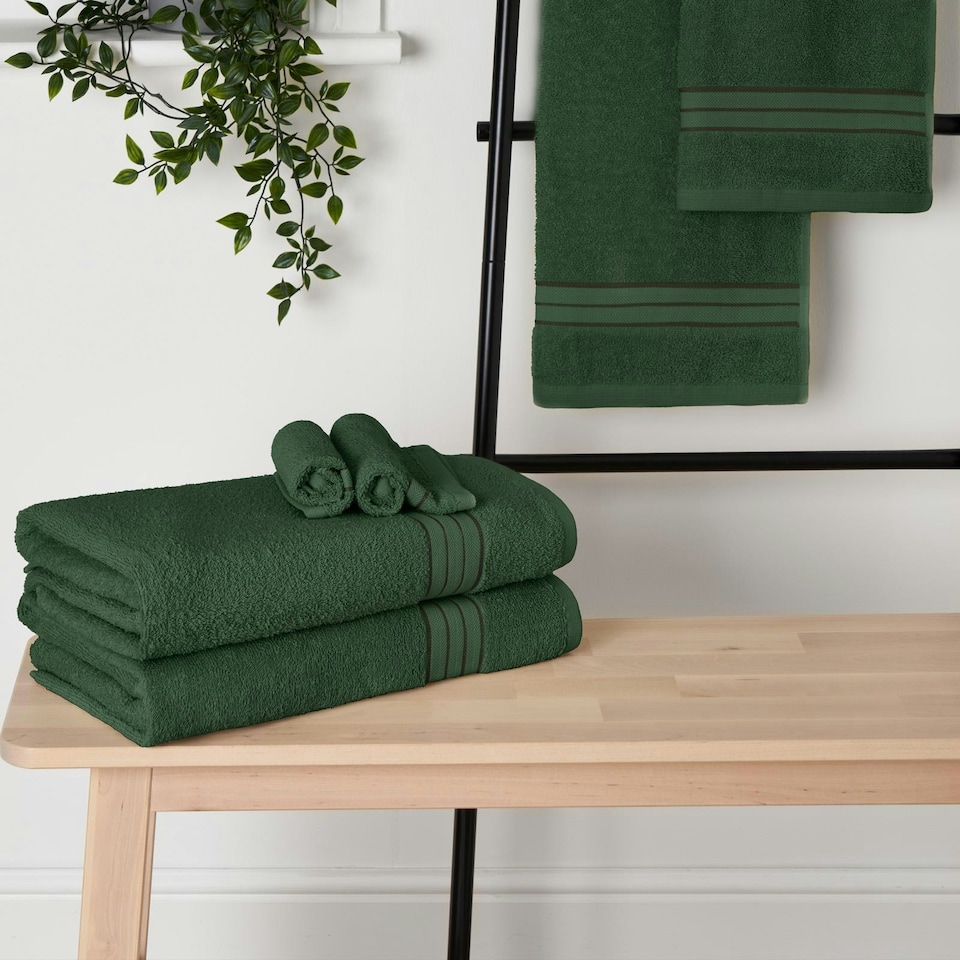 image 1 of OHS Luxury Soft 100% Cotton 500GSM Bathroom Bath Towel, 70x115cm - Forest Green