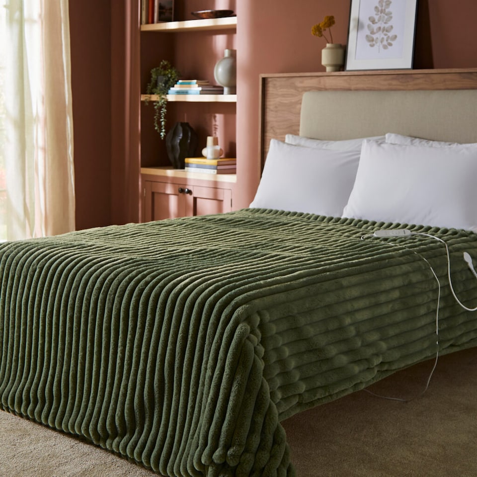 image 1 of Morphy Richards Flannel Fleece & Striped Faux Fur Throw 160cm X 130cm Green