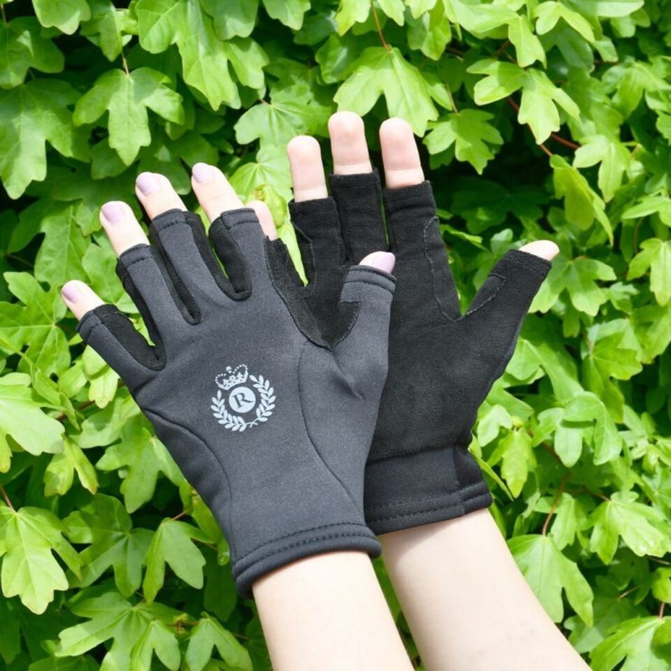 Rhinegold Fingerless Stretch Riding Glove Black | Size: Large
Colour: Black