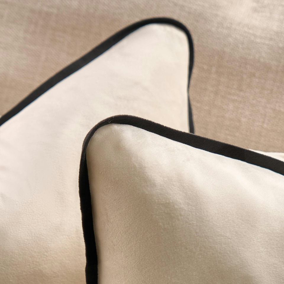 image 1 of OHS 4 x Matte Velvet Piped Edge Cushion Covers, 45x45cm - Cream | Cream | 45x45cm | 4
