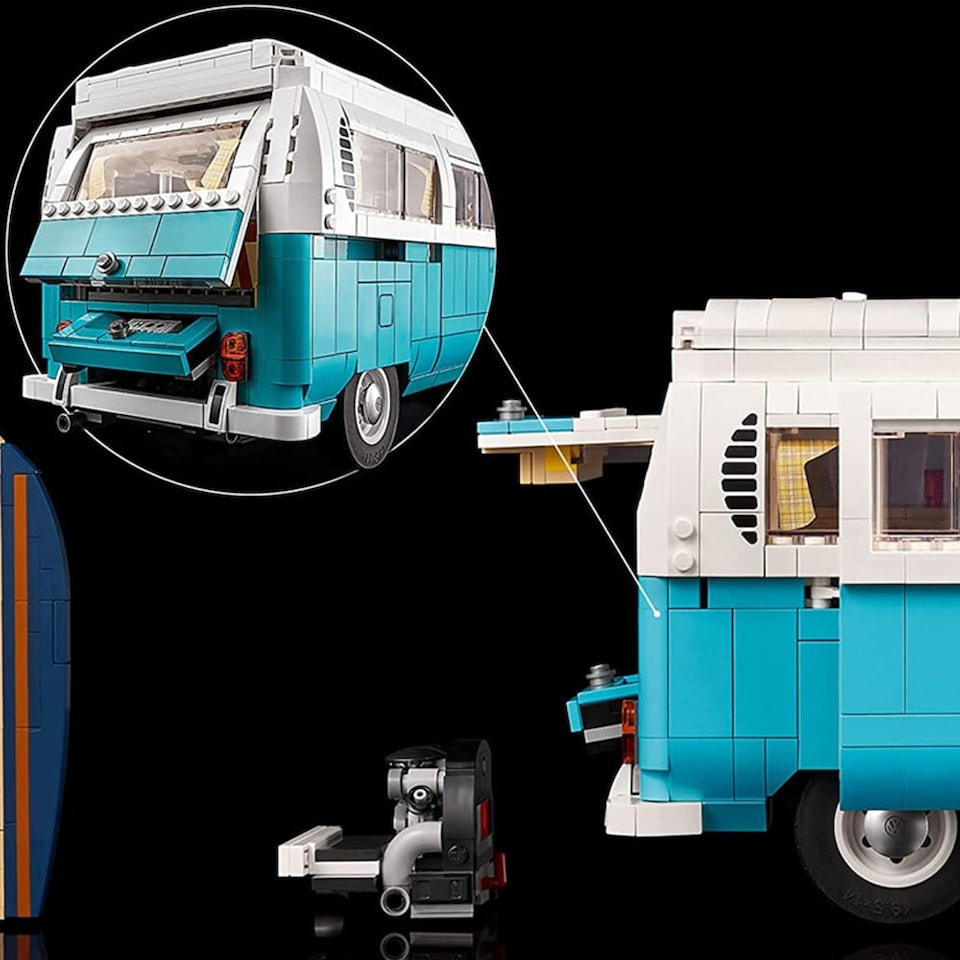 image 1 of LEGO 10279 Volkswagen T2 Camper Van